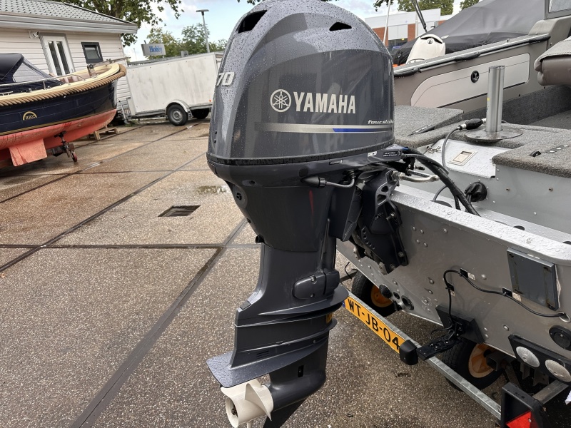“ Yamaha 70 pk | Uniek XL staart | Nieuwstraat “ F70 AETX XL STAART Buitenboordmotor