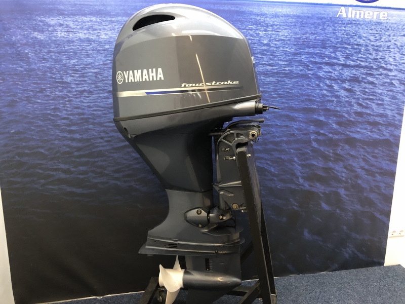 Yamaha 100 pk buitenboordmotor F100 LB