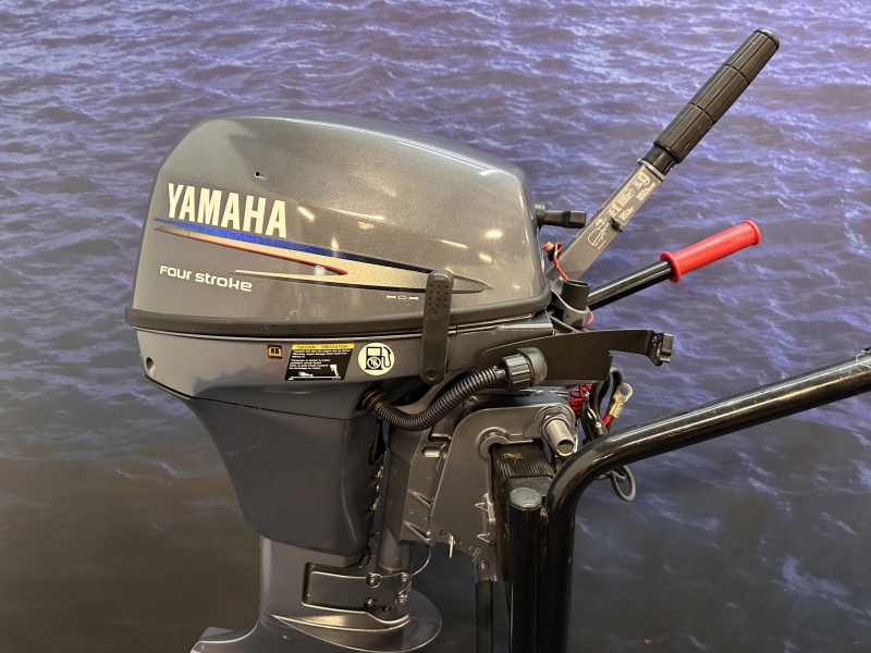 “ Yamaha 8 pk Buitenboordmotor | Kortstaart  | El start “ Kortstaart Afstand bediend en knuppel