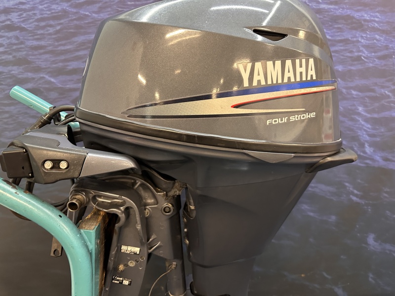 “ Yamaha 20 pk buitenboordmotor | Powertrim “ F20 GEPL Langstaart afstandsbediening