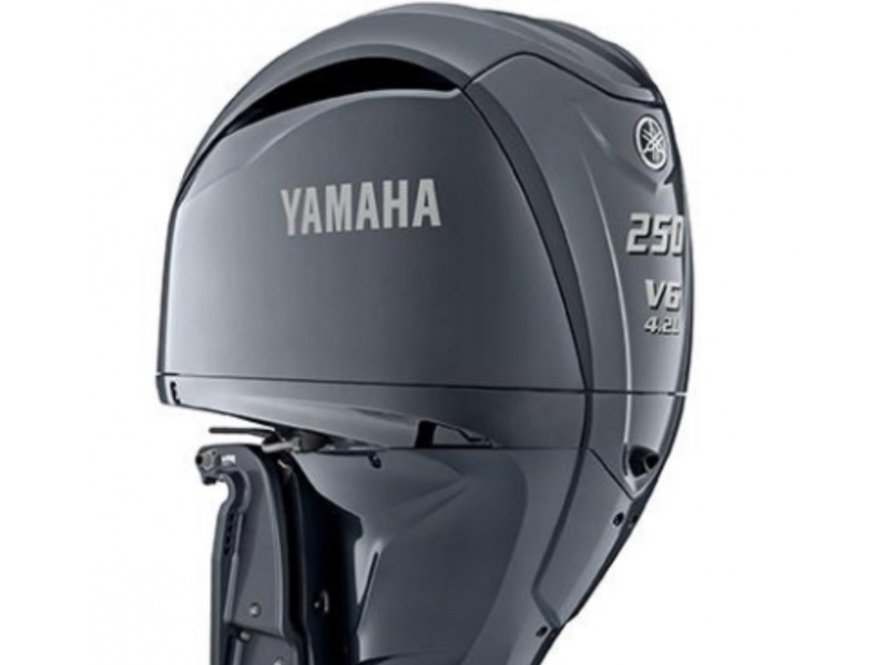 Yamaha F225