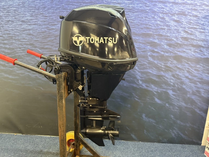 Tohatsu 30 pk buitenboordmotor | Zeer nette staat 30EPL | Kortstaart | Elektrische start | Afstandsbediening