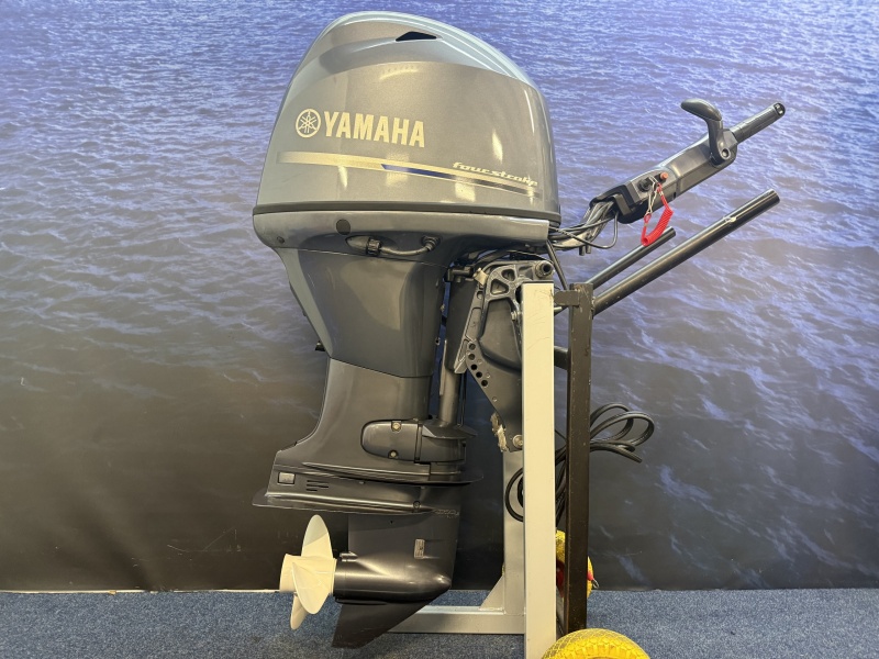 Yamaha 50 pk buitenboordmotor | Nieuw staat | Big tiller Langstaart | Elektrische start | Big tiller