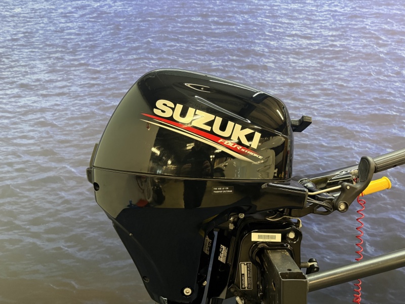 “ Suzuki 9.9 | Langstaart | Absolute nieuwstaat Langstaart | Knuppel bediening