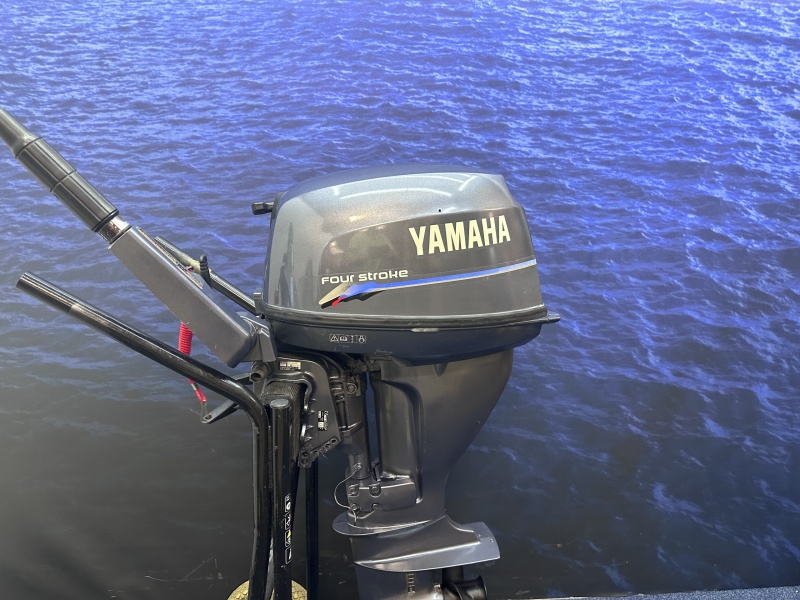 Yamaha 9.9 pk buitenboordmotor kortstaart