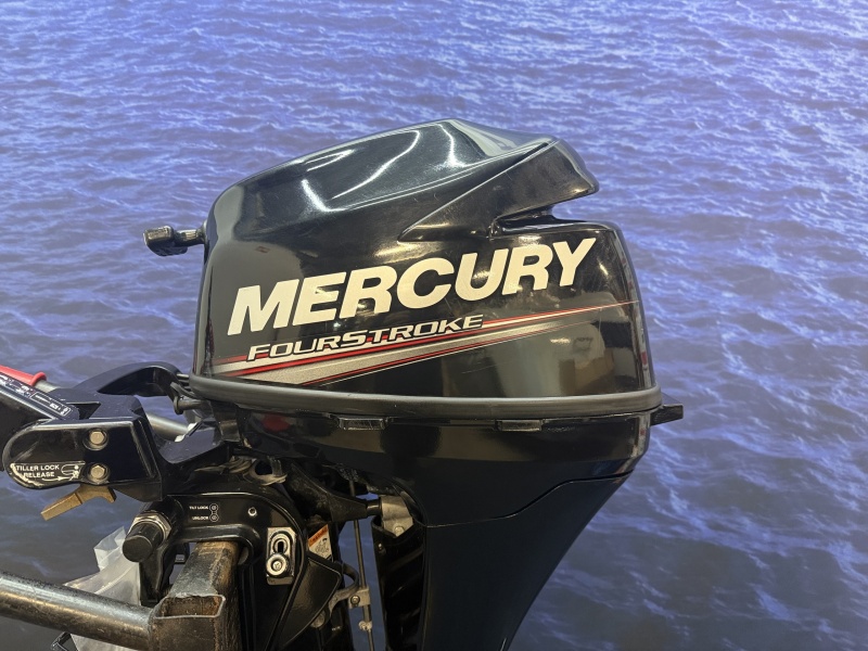 “ Mercury 8 pk | Kortstaart | Gebruikt in nette staat  “ F8MH Kortstaart | Knuppel bediening