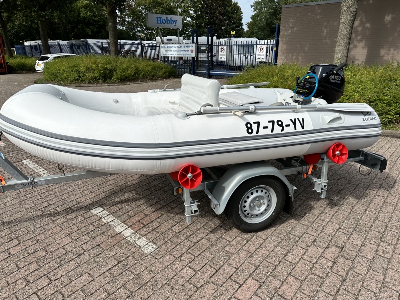 Zodiac 325 fast roller Acti V met of zonder motor en trailer