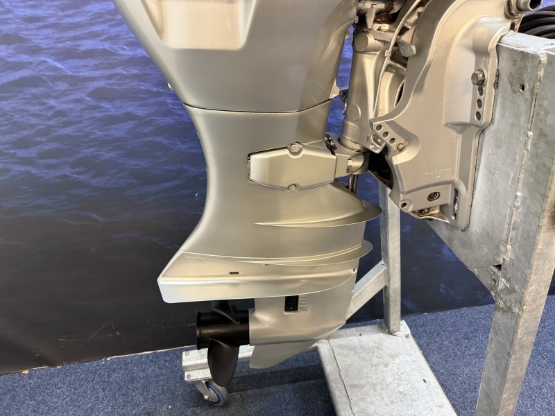 “ Honda 40 pk buitenboordmotor | Top staat | Powertrim “ Langstaart elektrische start gebruikt