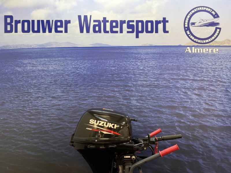 “ Suzuki 20 pk Kortstaart | Knuppel  | Zo goed als nieuw “ DF20AS “Kortstaart | Knuppel bediend |