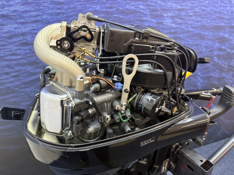 “ Suzuki 25 pk buitenboordmotor | Top staat! | Kortstaart “ DF25AS Kortstaart | Knuppel besturing