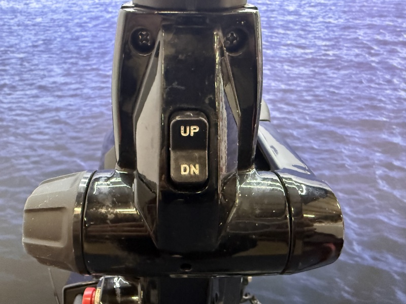 “ Mercury 15 buitenboordmotor | Pro Kicker | NIEUWSTAAT | “ F15EFI ELHPT Pro Kicker | Langstaart | Powertrim | Elektrisch gestart “