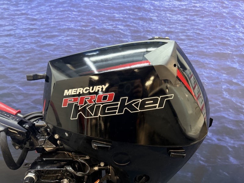 “ Mercury 15 buitenboordmotor | Pro Kicker | NIEUWSTAAT | “ F15EFI ELHPT Pro Kicker | Langstaart | Powertrim | Elektrisch gestart “