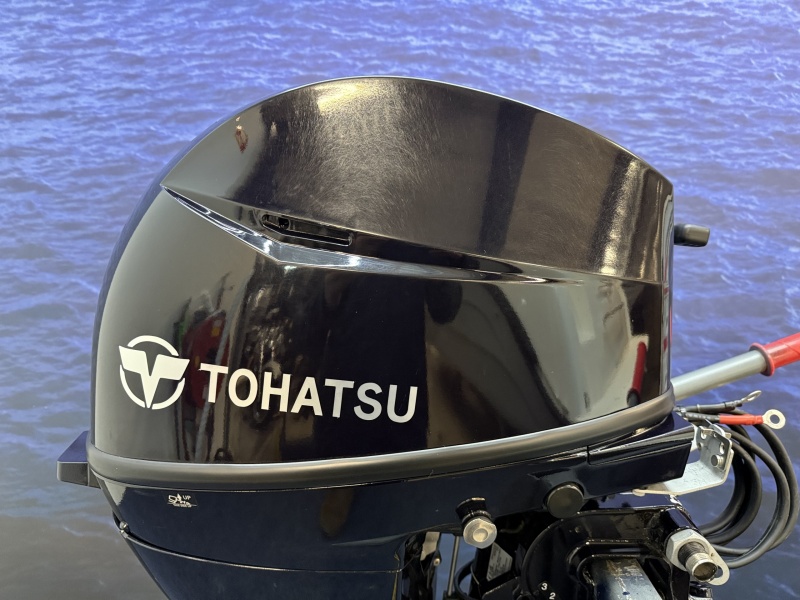 “ Tohatsu 9.9 pk injectie buitenboordmotor | Nieuwstaat “ MFS 9.9 EPS Kortstaart Elektrische start Afstand bediend