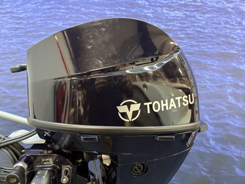 “ Tohatsu 9.9 pk injectie buitenboordmotor | Nieuwstaat “ MFS 9.9 EPS Kortstaart Elektrische start Afstand bediend