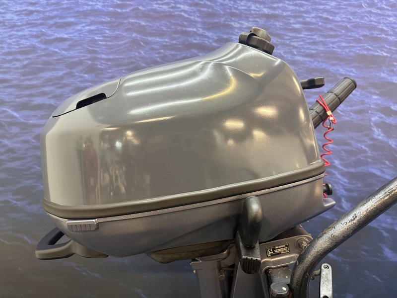 “ Yamaha 4 pk buitenboordmotor | Nieuwstaat! “ F4BMHS kortstaart gebruikte nog zo goed als nieuwe motor