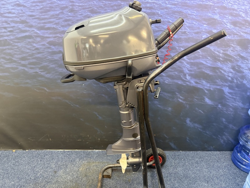 “ Yamaha 4 pk buitenboordmotor | Nieuwstaat! “ F4BMHS kortstaart gebruikte nog zo goed als nieuwe motor