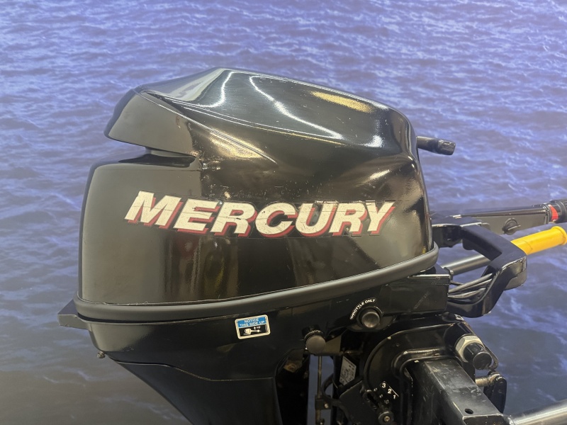 “ Mercury 8 pk buitenboordmotor | Kortstaart “ F8MH kortstaart, knuppel bediening