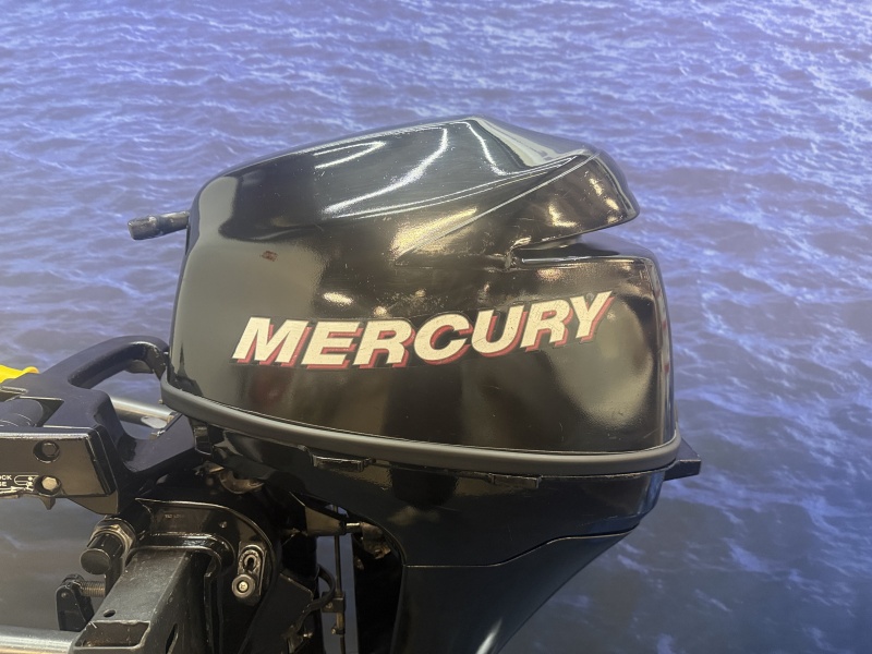 “ Mercury 8 pk buitenboordmotor | Kortstaart “ F8MH kortstaart, knuppel bediening