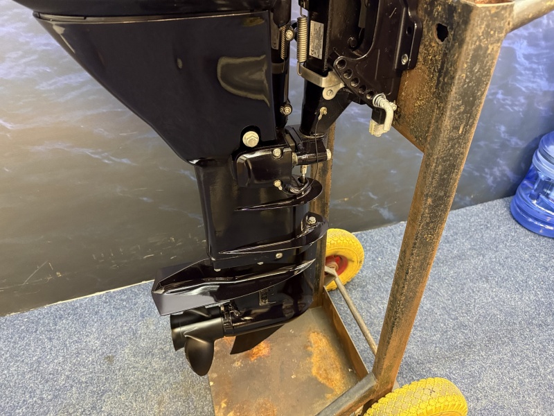 “ Tohatsu 30 pk buitenboordmotor | 4 Takt | Nieuw staat “ MFS 30EPL | Langstaart | Elektrische start | Afstandsbediening