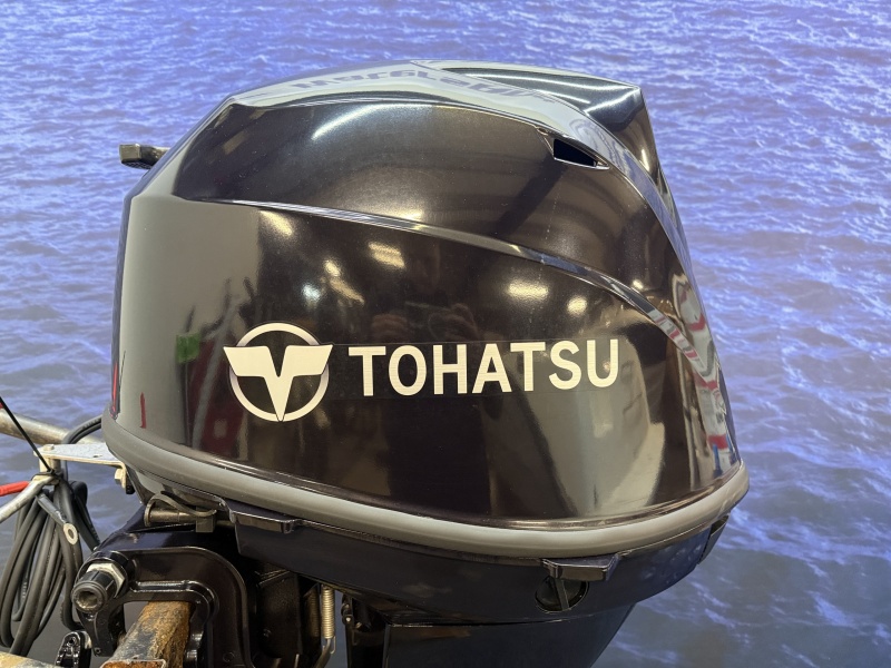 “ Tohatsu 30 pk buitenboordmotor | 4 Takt | Nieuw staat “ MFS 30EPL | Langstaart | Elektrische start | Afstandsbediening
