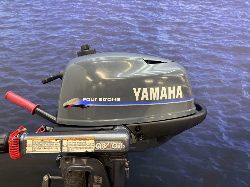“ Yamaha 4 pk | Buitenboordmotor | Kortstaart “ F4AMHS kortstaart verkeerd in zeer goede staat