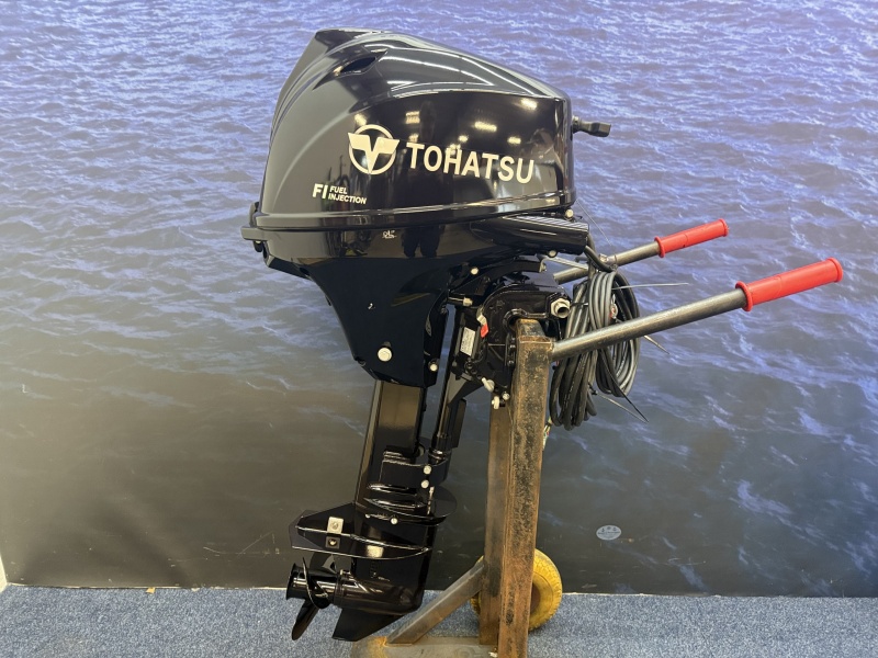 “ Tohatsu 9.9 pk injectie | Buitenboordmotor | Nieuwstaat “ MFS9.9EPL langstaart elektrische start afstand bediend