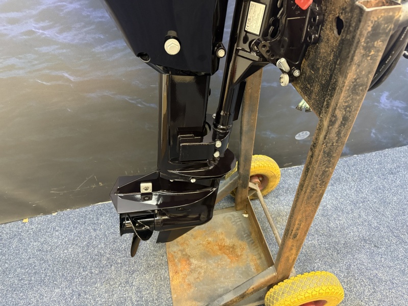 “ Tohatsu 9.9 pk injectie | Buitenboordmotor | Nieuwstaat “ MFS9.9EPL langstaart elektrische start afstand bediend