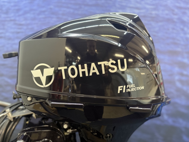 “ Tohatsu 9.9 pk injectie | Buitenboordmotor | Nieuwstaat “ MFS9.9EPL langstaart elektrische start afstand bediend
