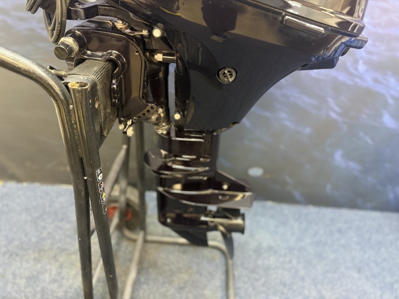 “Tohatsu 15 pk | Kortstaart | Elektrische start |  Knuppel “ EFS Kortstaart elektrische start knuppel