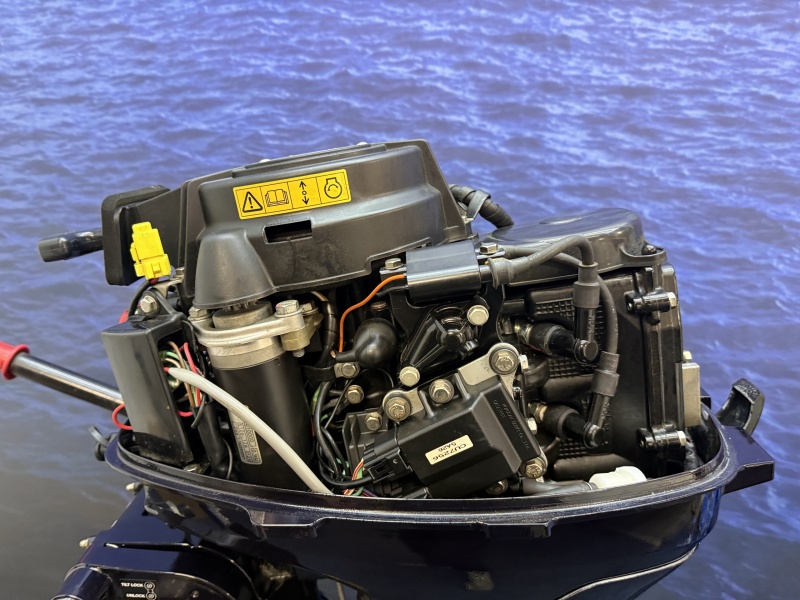 Tohatsu 9.8 buitenboordmotor | Elektrische start “ Langstaart, elektrische start, afstandsbediening