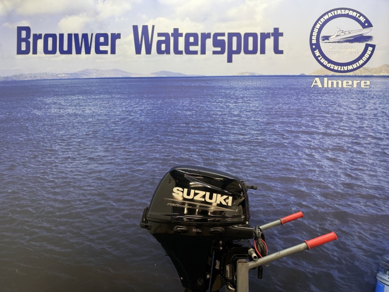 Suzuki 15 pk | Nieuwstaat | 1e eigenaar | Elektrische start DF15ARL Langstaart afstandsbediening el start!!!