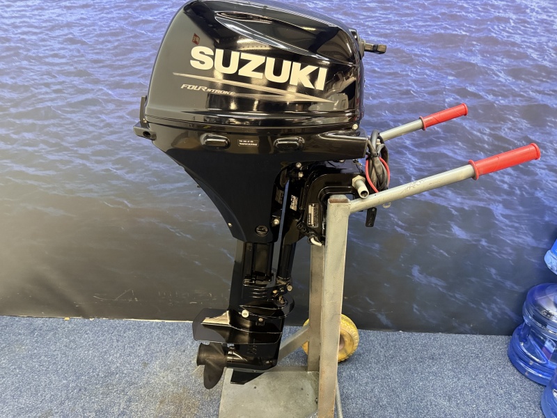 Suzuki 15 pk | Nieuwstaat | 1e eigenaar | Elektrische start DF15ARL Langstaart afstandsbediening el start!!!