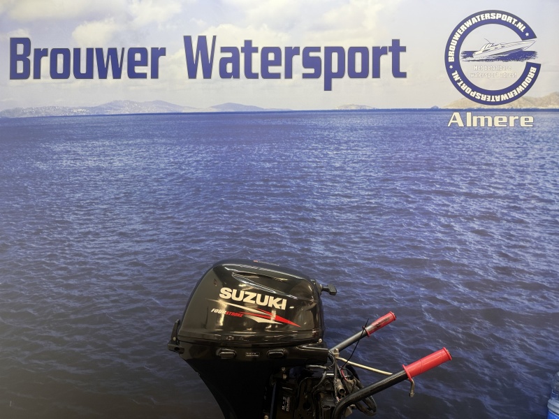 “ Suzuki 20 pk | PowerTrim | Nieuwstaat | Eerste eigenaar “ Langstaart el start afstandsbediening power trim