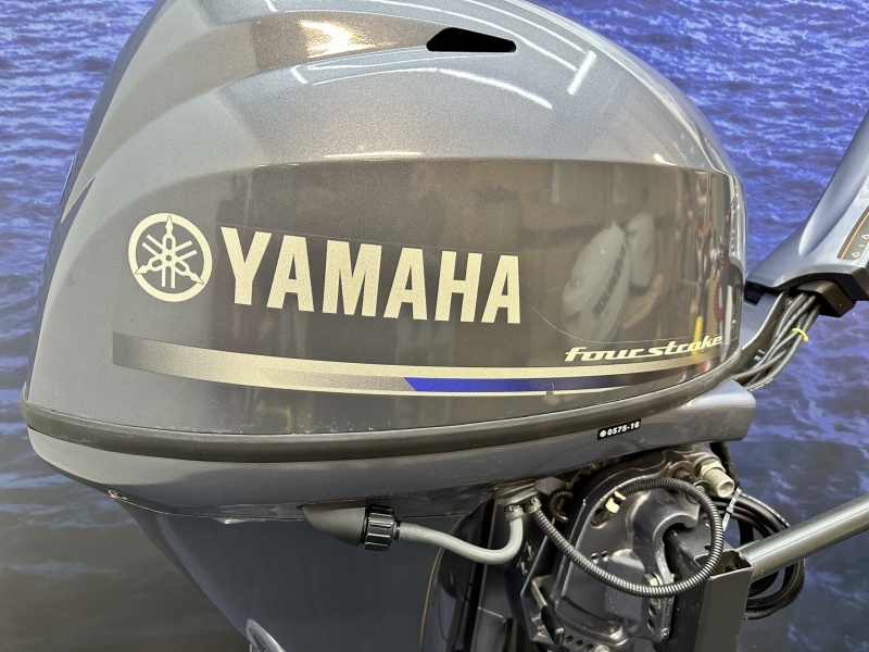 Yamaha 40 pk buitenboordmotor F40HEDL Big Tiller knuppel besturing