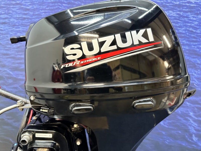 Suzuki 20 pk buitenboordmotor langstaart elektrische start afstandsbediend