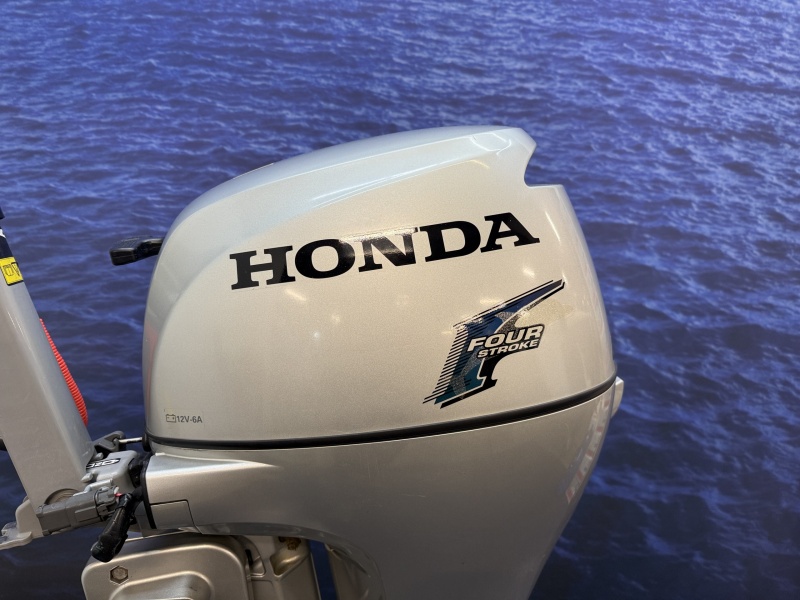 Honda 10 pk buitenboordmotor | Zo goed als nieuw BF10SHSU Kortstaart Knuppelbesturing