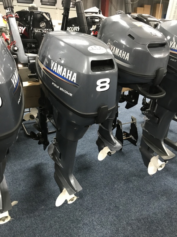buitenboordmotor 8 pk yamaha 8 pk buitenboordmotor brouwer watersport buitenboordmotor 8 pk yamaha 8 pk buitenboordmotor brouwer watersport